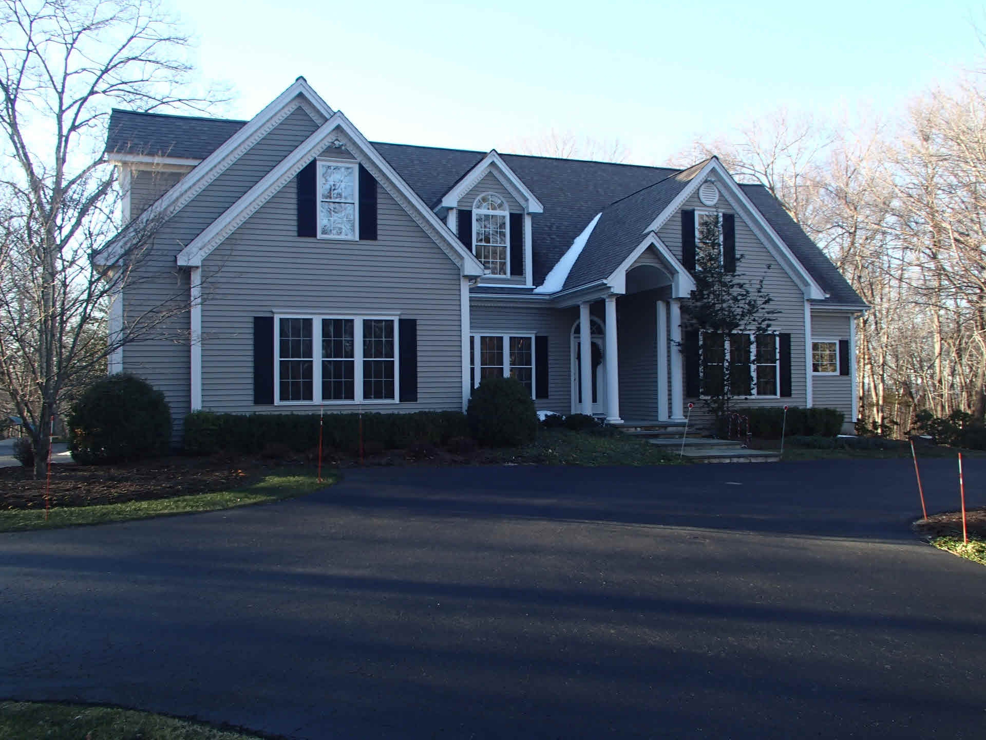 Building photograph for 31 DEER POND WOODS RD